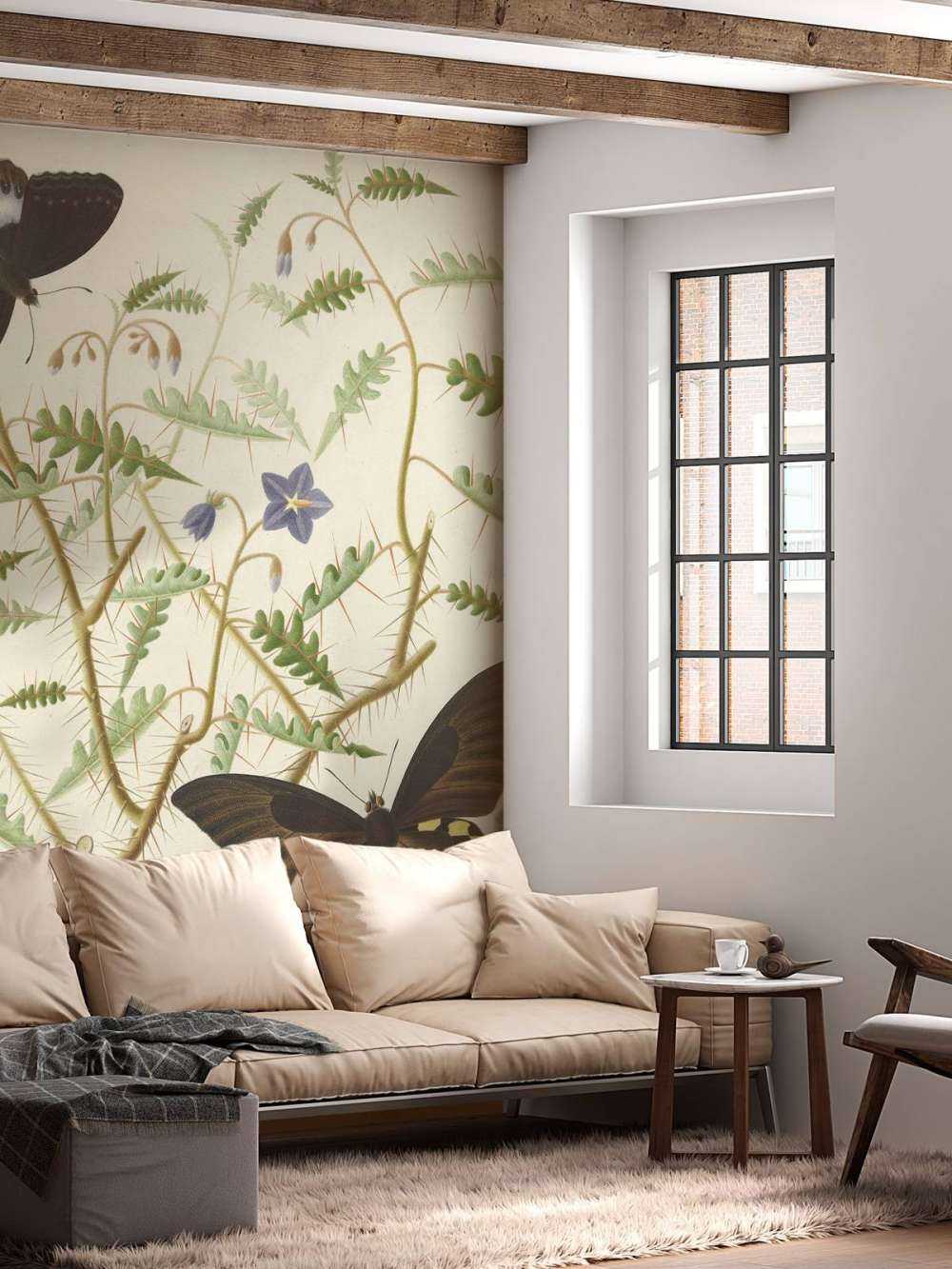 Kwitnący krzew z dwoma egzotycznymi motylami