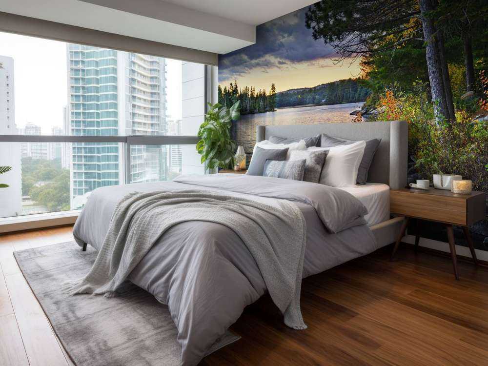 Zachód słońca nad jeziorem