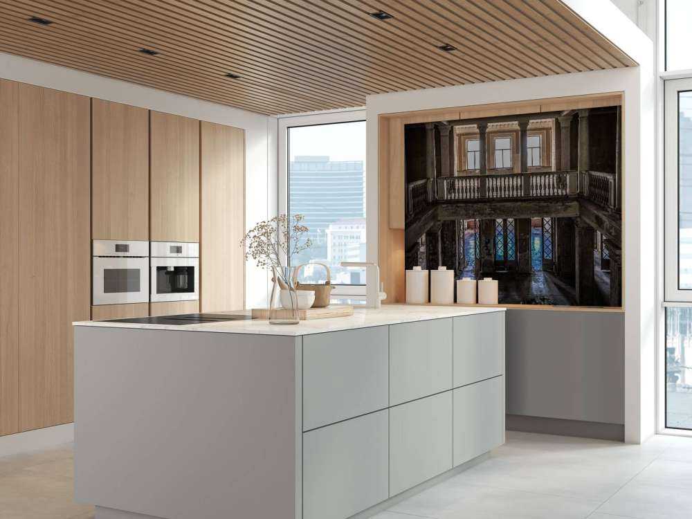 Stary, zniszczony dom wiejski