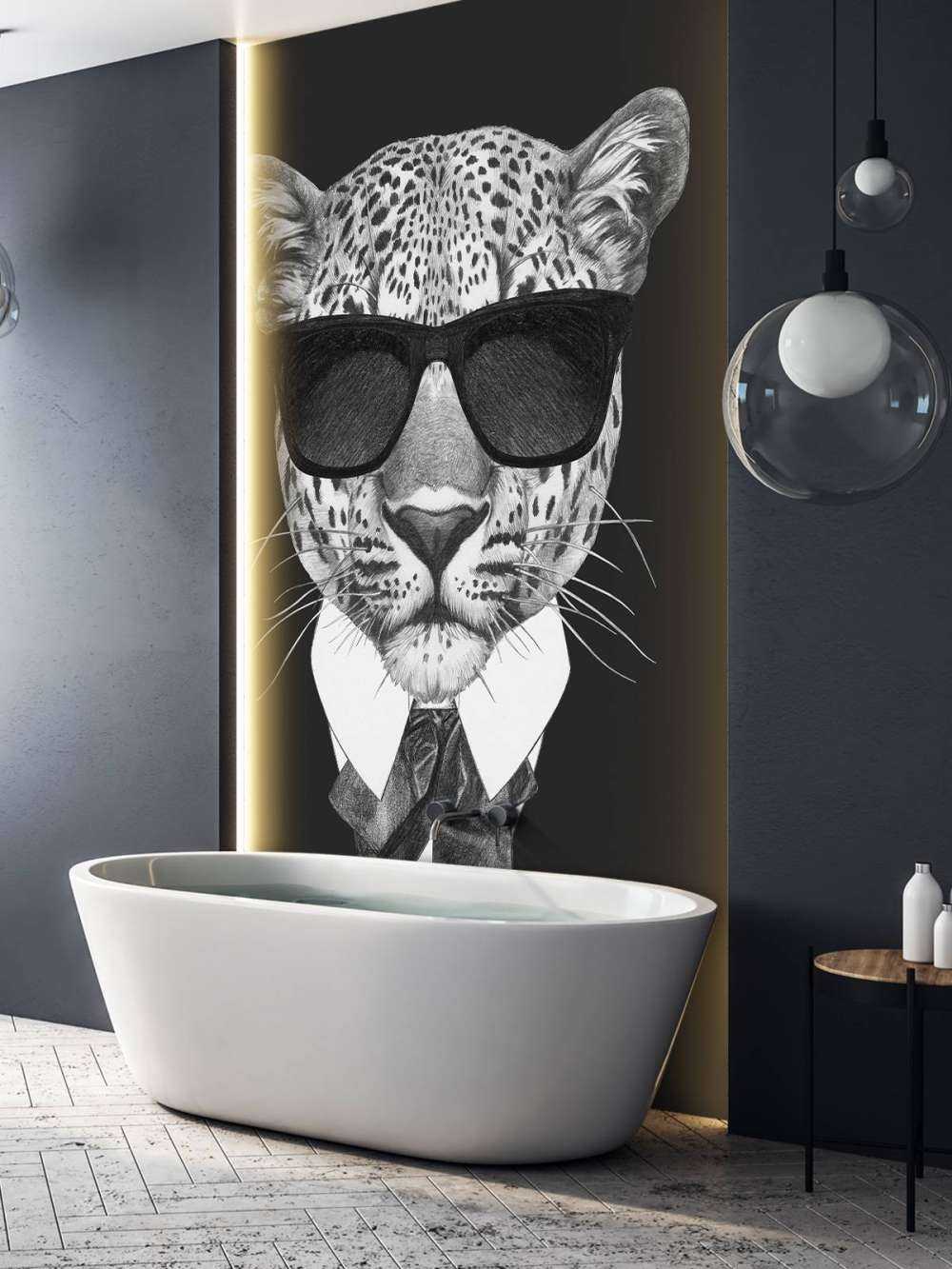 Lampart w garniturze