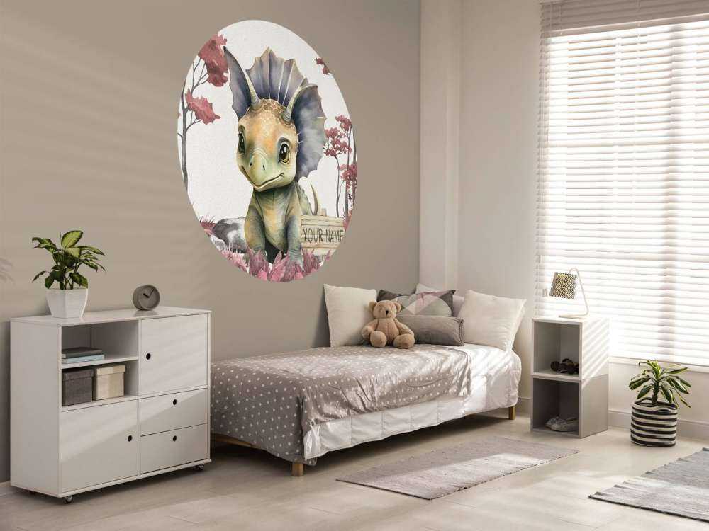 Młody triceratops w różowej dżungli