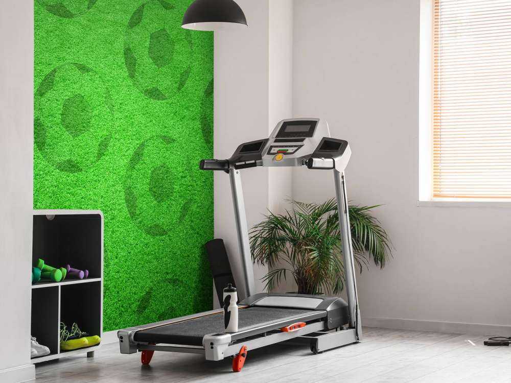 Gra w piłkę nożną na trawie