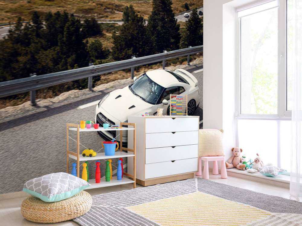 Nissan GT-R na górskiej drodze