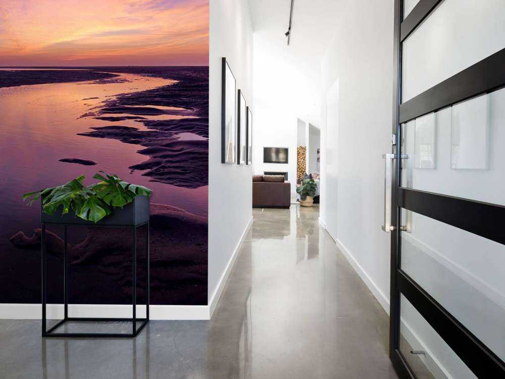 Zachód słońca z purpurowym zachodem