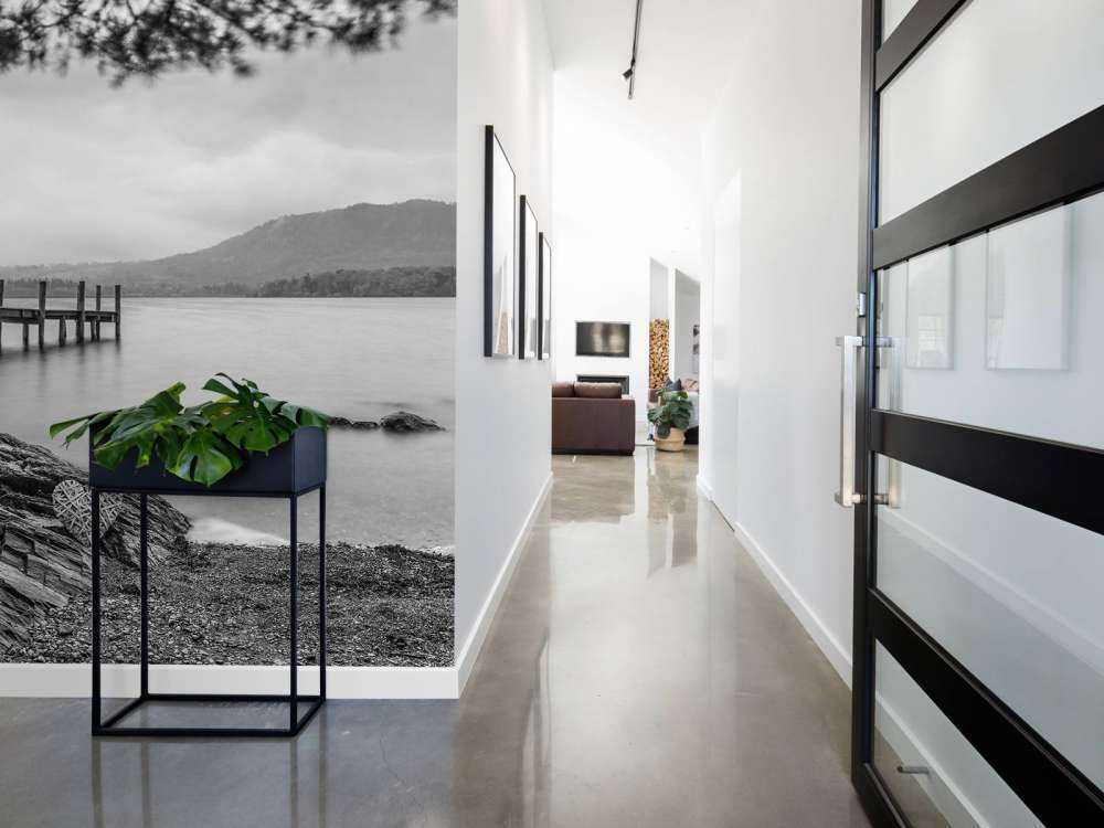 Nabrzeże w jeziorze