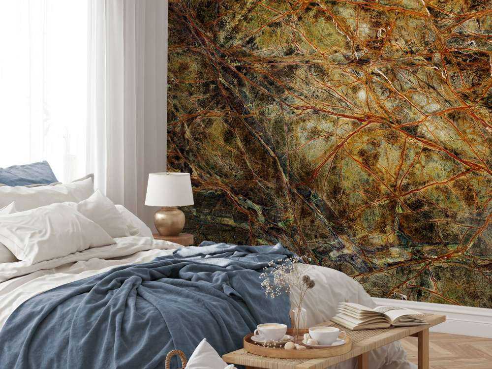 Marmur z kolorowymi żyłkami