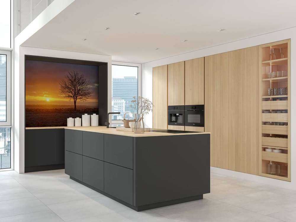 Kolorowy wschód słońca na wrzosowisku