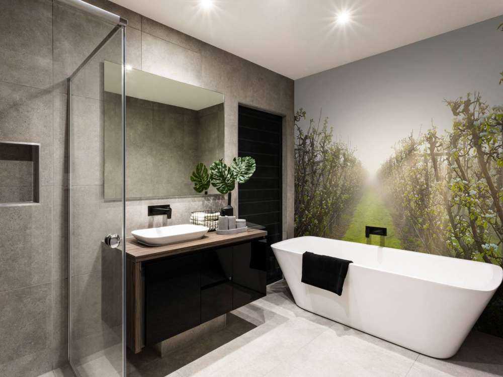 Kwiat gruszy we mgle