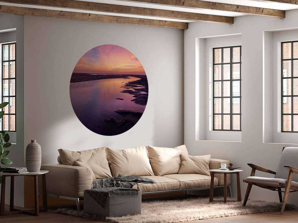 Zachód słońca z purpurowym zachodem