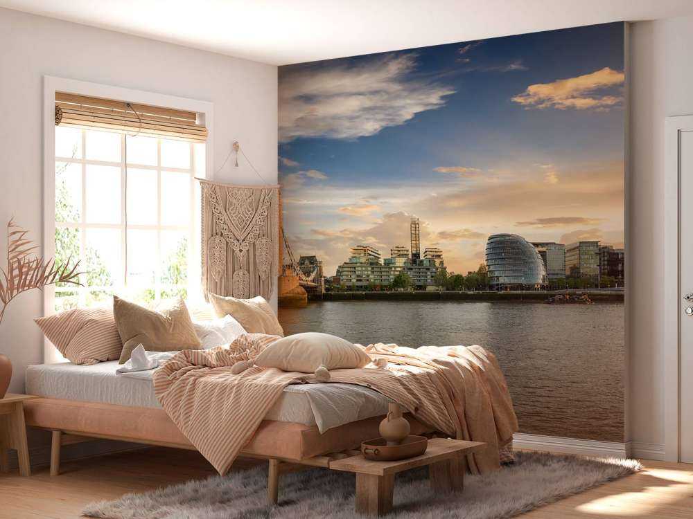 Skyline London z mostem Tower Bridge