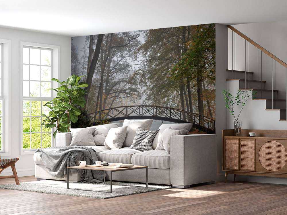 Mostek między drzewami