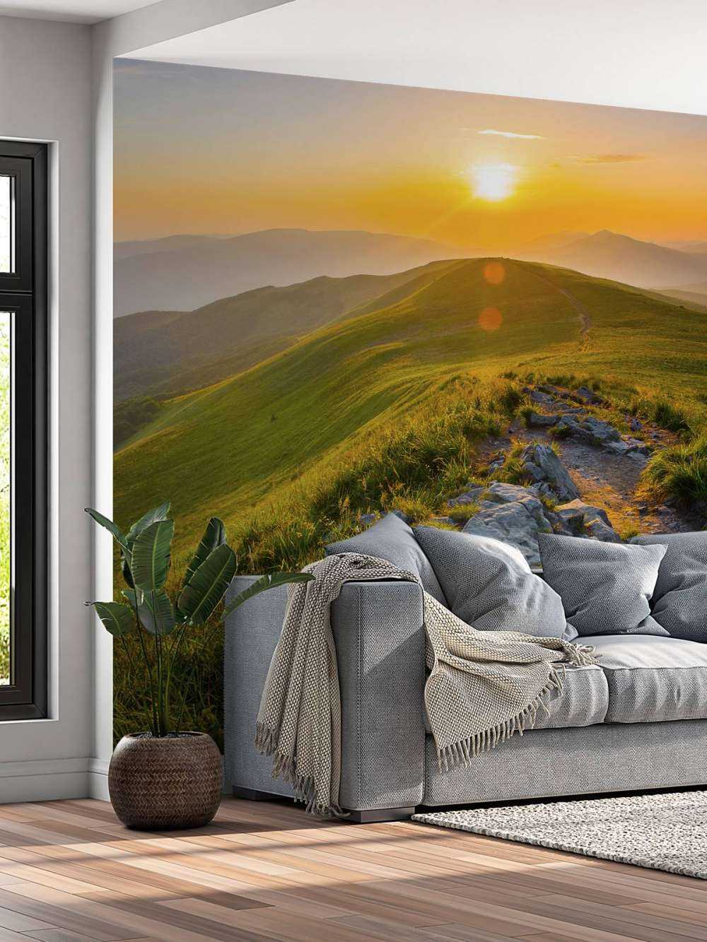 Zachód słońca w górskim krajobrazie