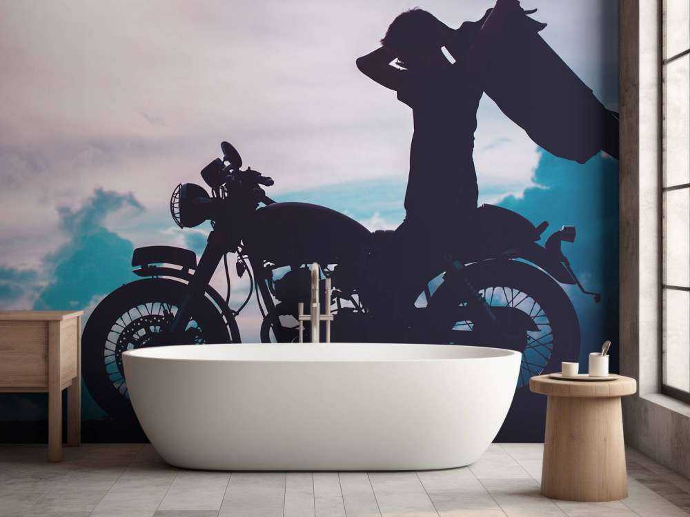 Sylwetka motocyklisty