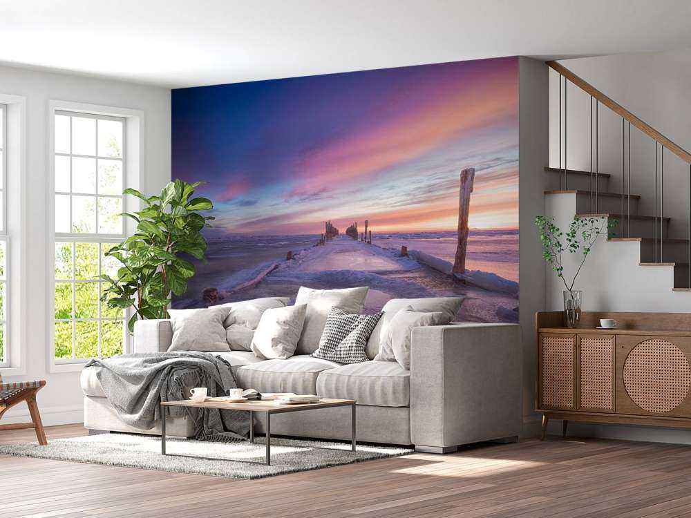 Głowice kijów na zamarzniętym Morzu Bałtyckim