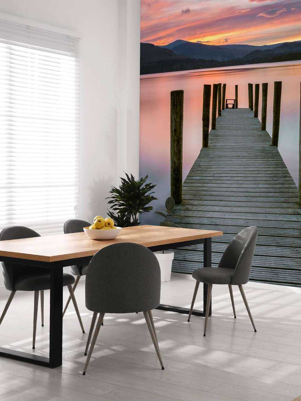 Rusztowanie o zachodzie słońca w kolorze różowym