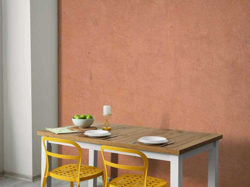 Konstrukcja betonowa w kolorach terakoty