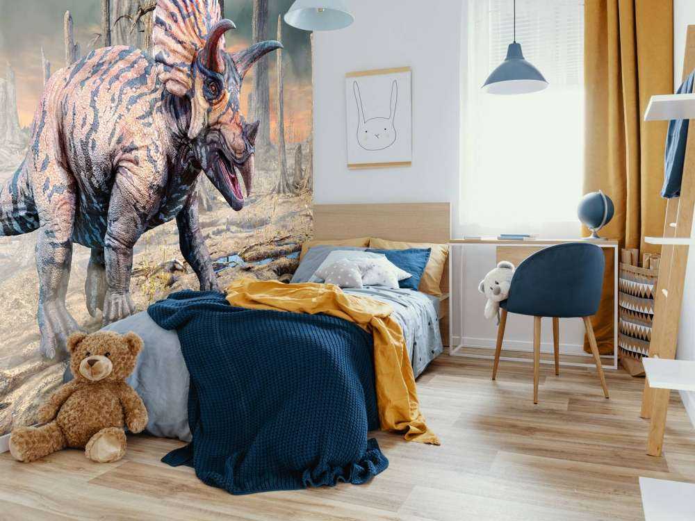 Torozaur na opuszczonym terenie