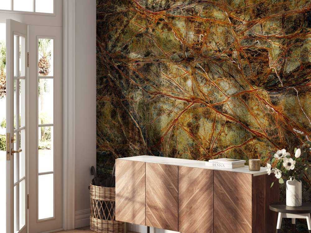 Marmur z kolorowymi żyłkami