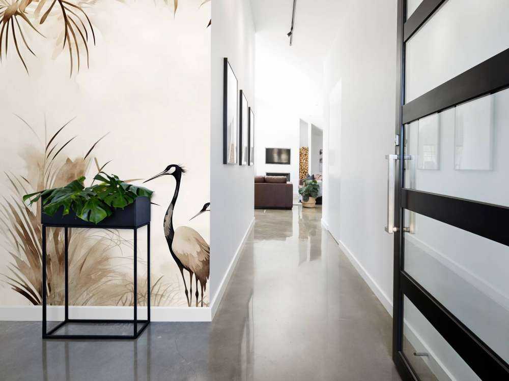 Żurawie w polu taupe