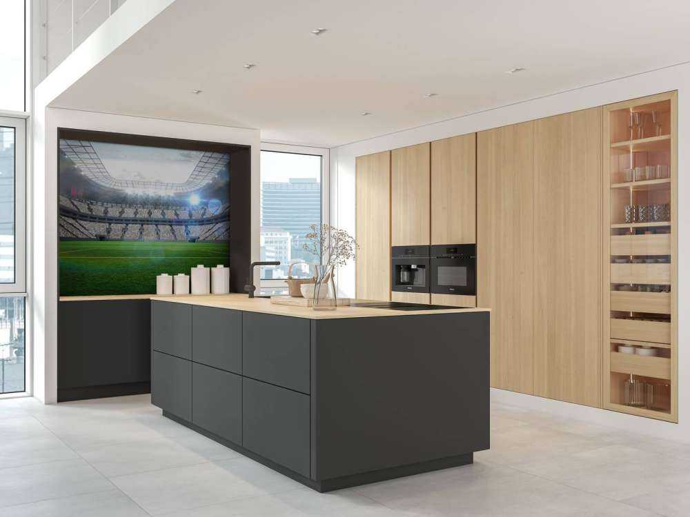 Stadion z otwartym dachem