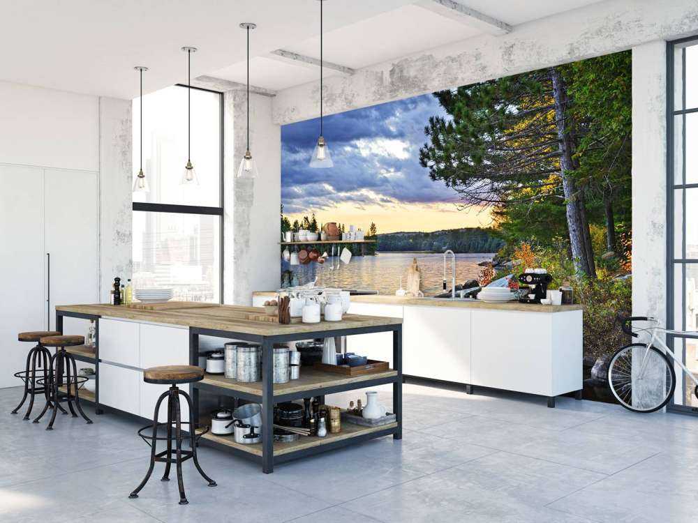 Zachód słońca nad jeziorem