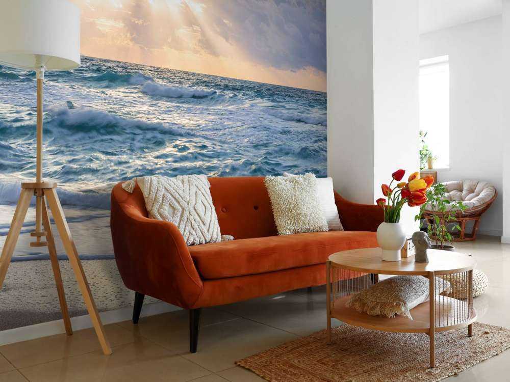 Promienie słońca nad morzem