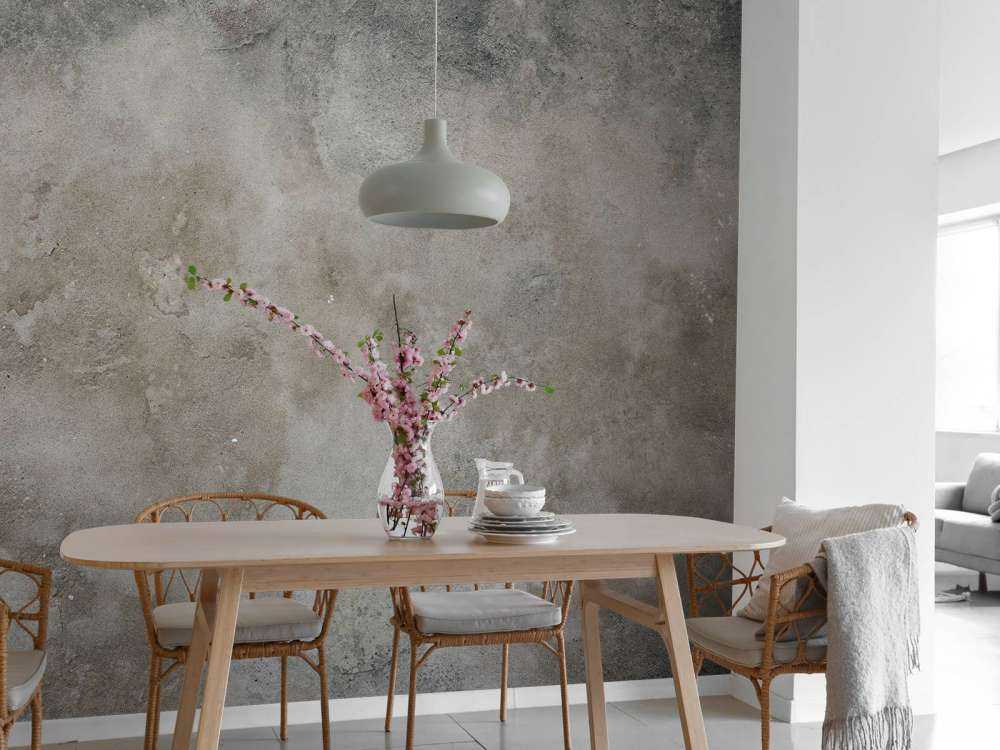 Stare, zwietrzałe stiuki