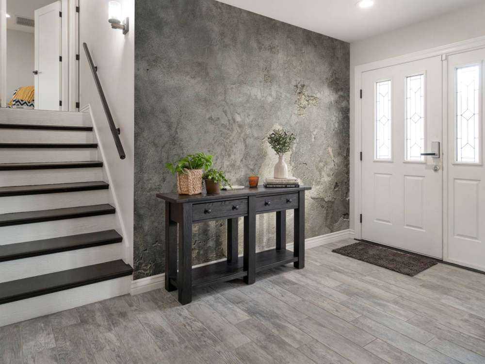 Beton spękany ze stiukiem