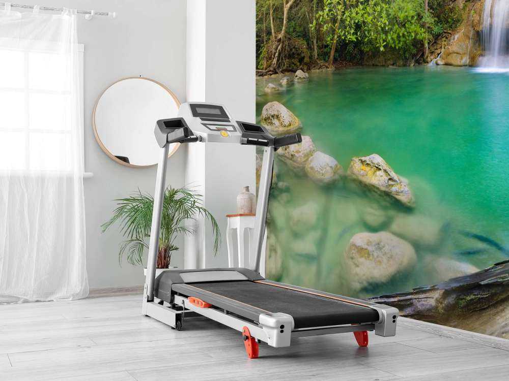 Piękny wodospad w Tajlandii