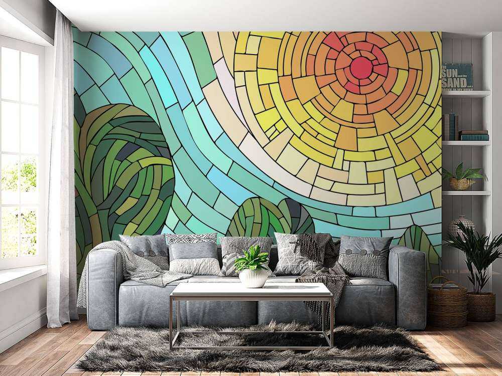 Czerwone słońce przy drzewach