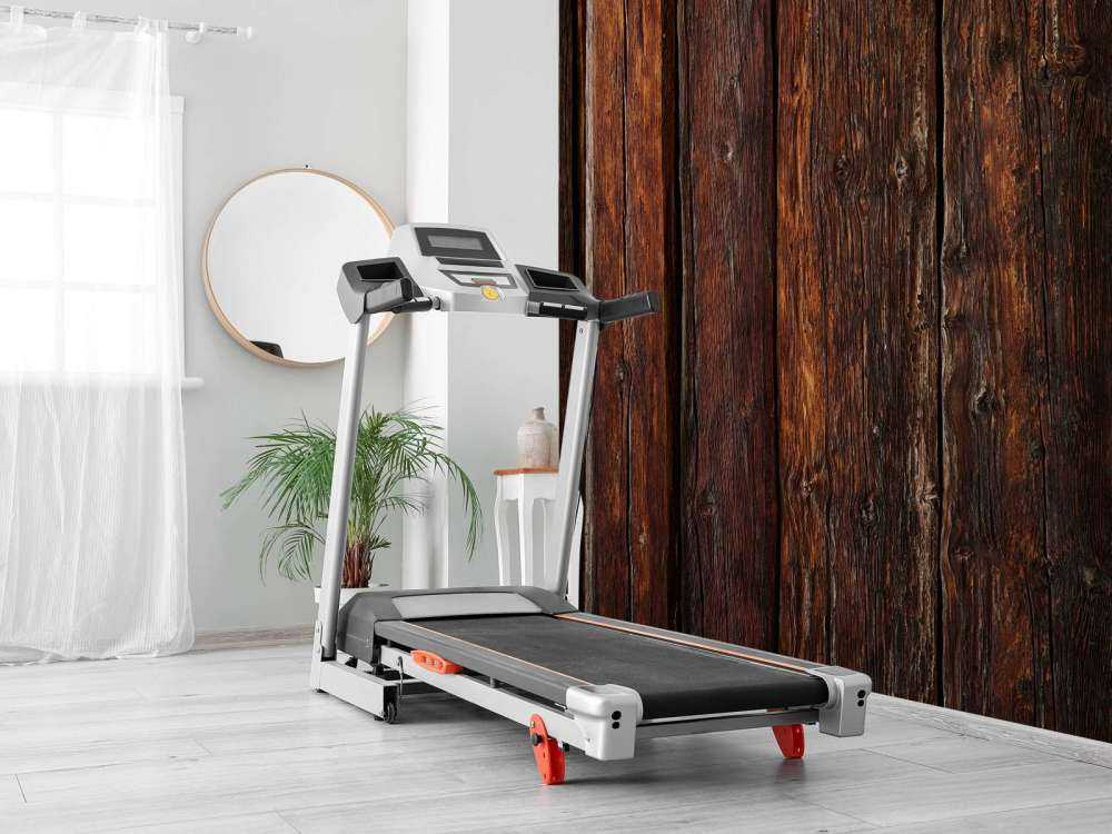 Wypalone drewno pionowe