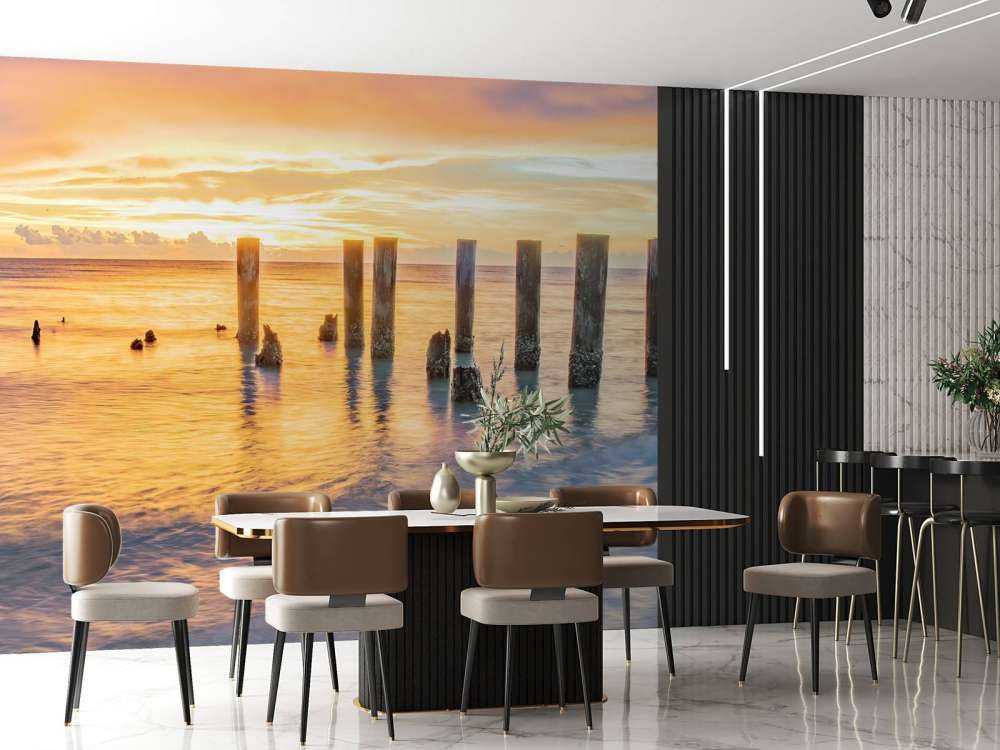 Spokojne morze o wschodzie słońca