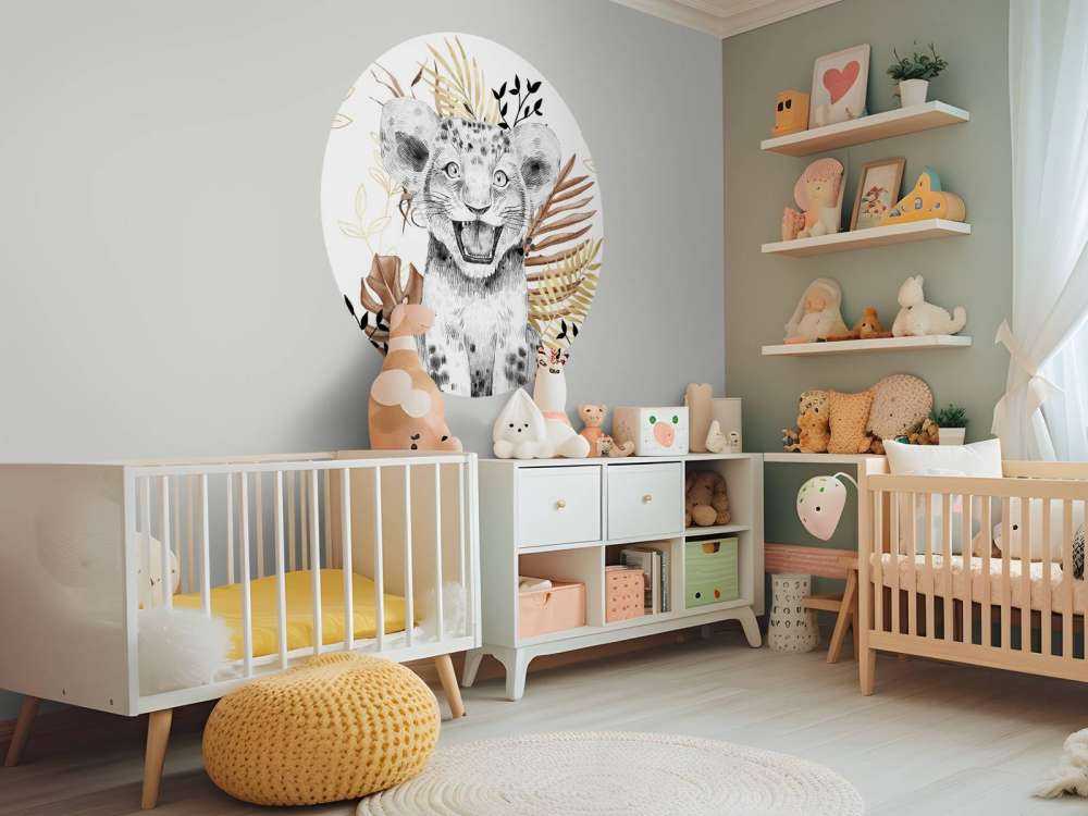 Brązowe i złote lwiątko