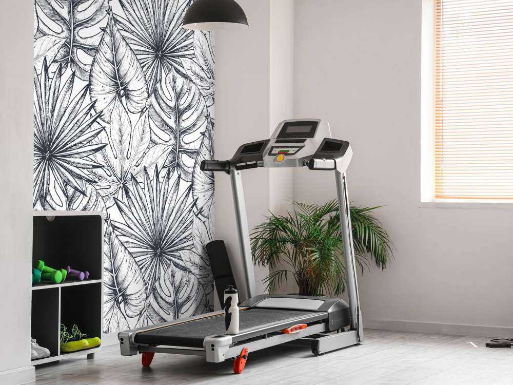 Białe rysowane liście