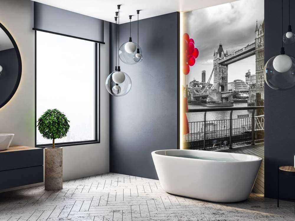 Kobieta na moście wieżowym