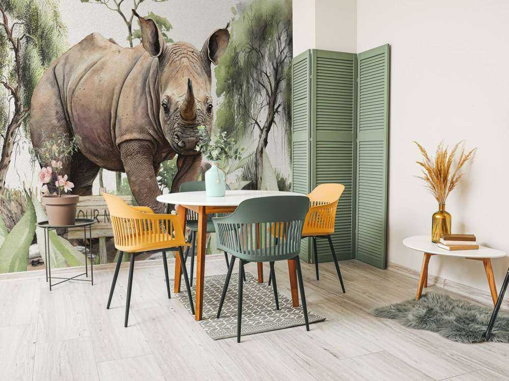 Młody nosorożec na sawannie