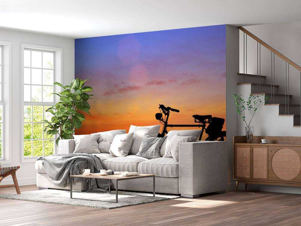 Rower zabytkowy przy zachodzie słońca