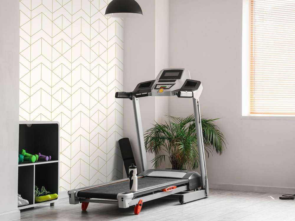 Białe płytki geometryczne