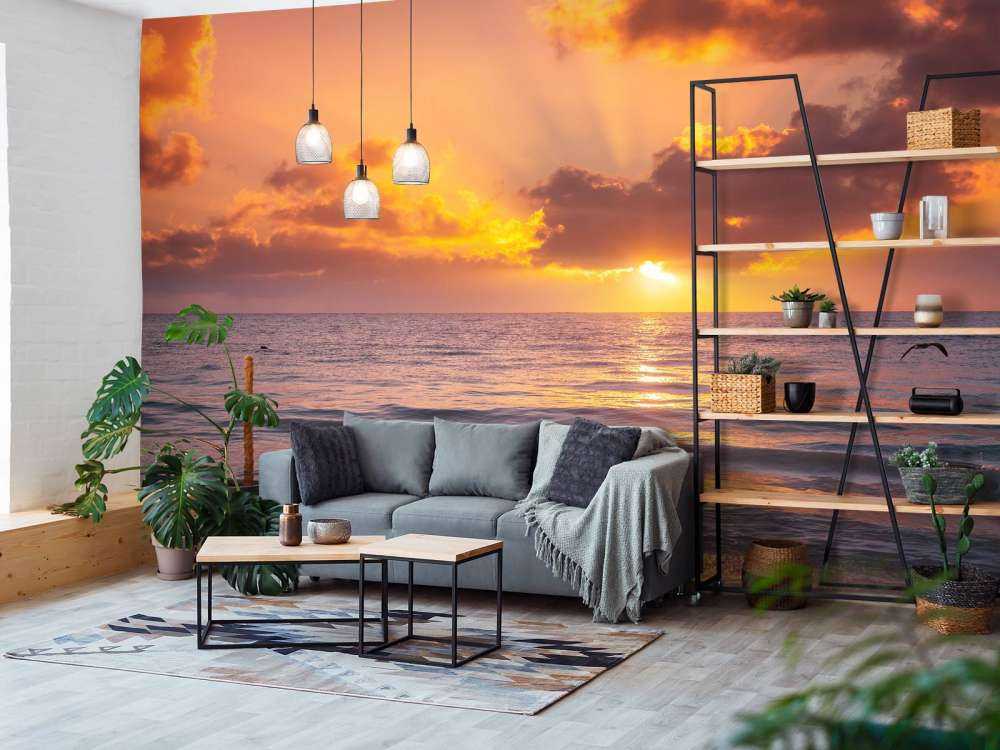 Piękny pomarańczowy zachód słońca