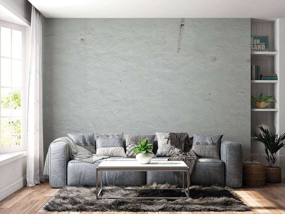 Ściana z białym stiukiem