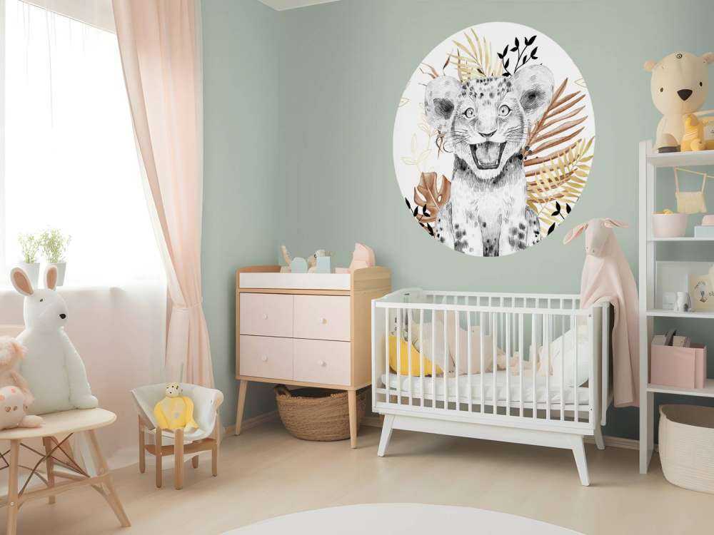 Brązowe i złote lwiątko