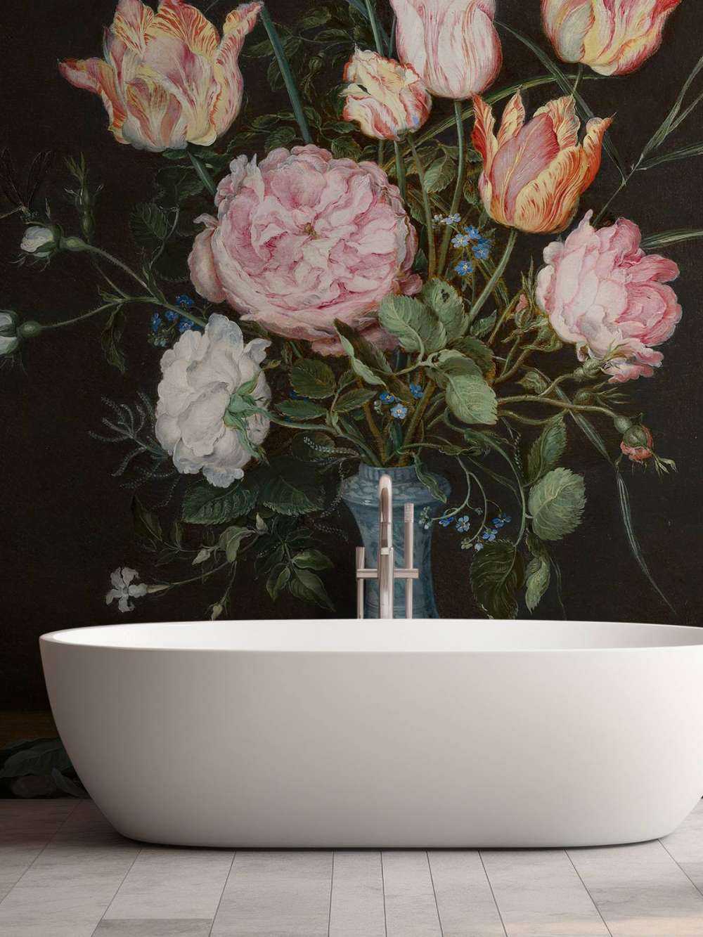 Wazon Wan-Li z kwiatami