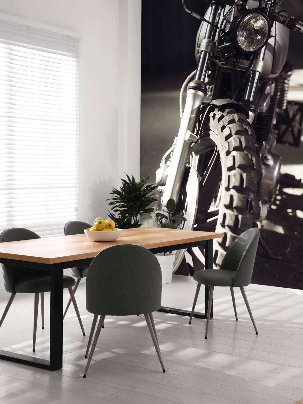 Motocykl z widokiem z przodu