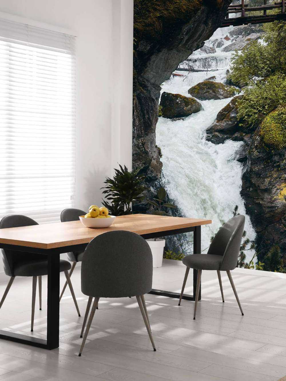 Mostek przy wodospadzie