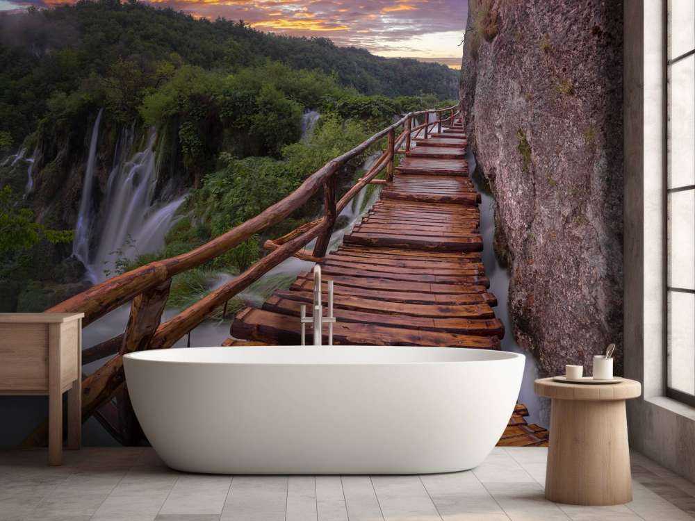 Most z zachodem słońca