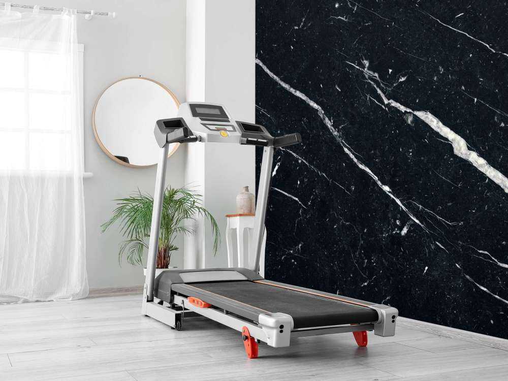 Ciemny marmur z białymi żyłkami