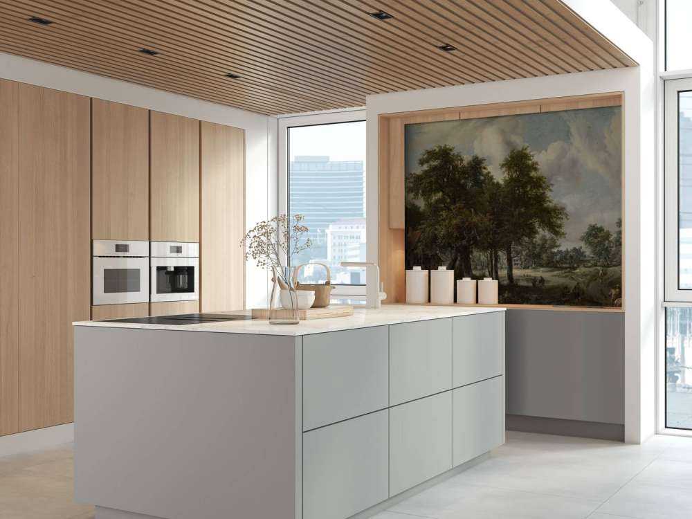 Krajobraz leśny z zabudowaniami gospodarczymi