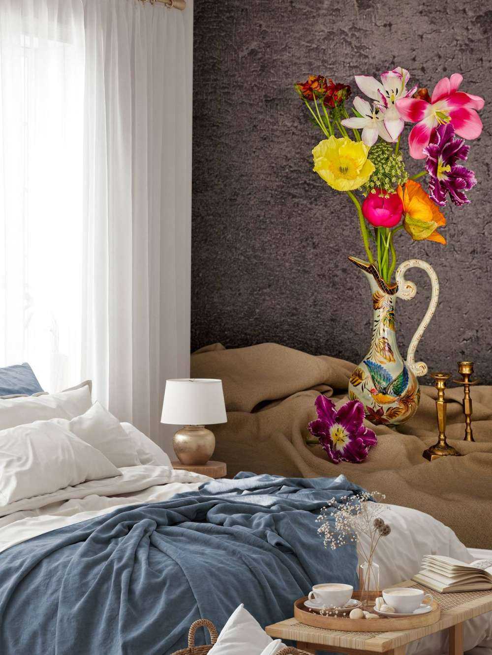 Kwiaty w klasycznym wazonie