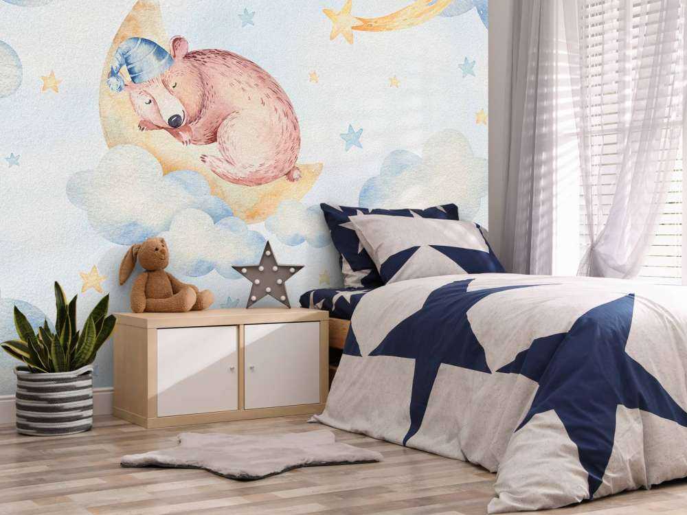 Śpiący niedźwiedź w chmurach