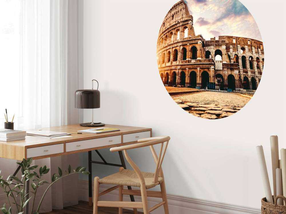 Wschód słońca w Koloseum